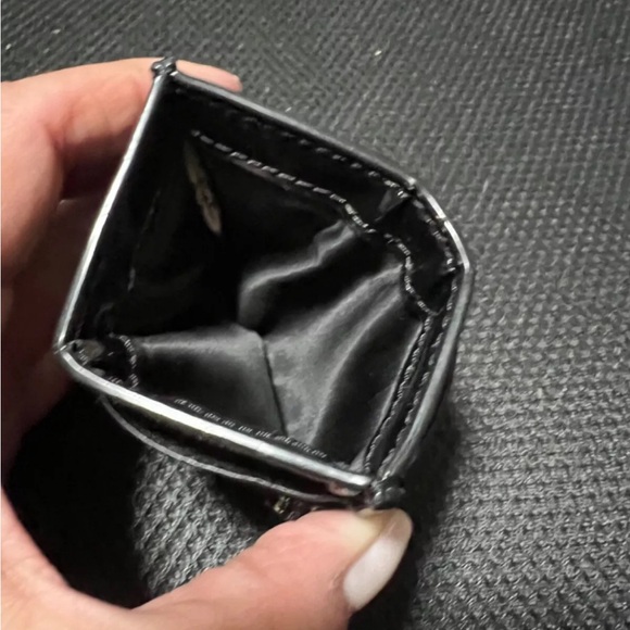 Coach Credit Card/ID Wallet - Picture 3 of 4